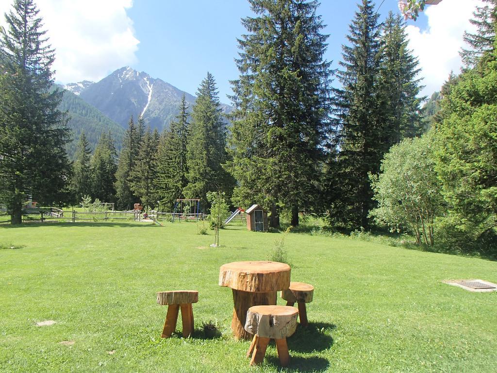 Le Rocher Hotel Champoluc Luaran gambar